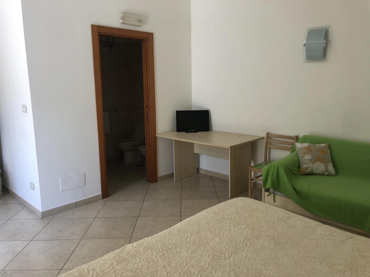 B&B Resort Signorile Bari Bagian luar foto