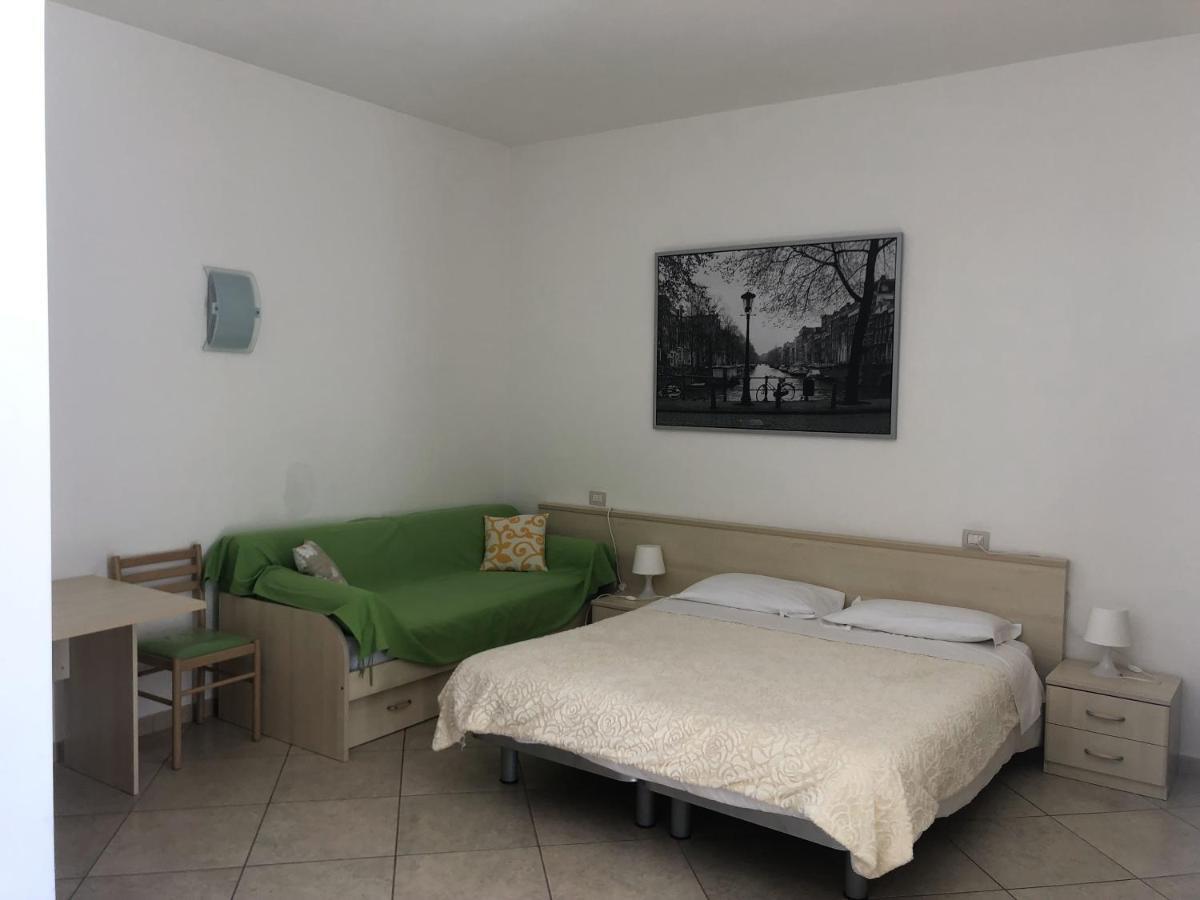 B&B Resort Signorile Bari Bagian luar foto