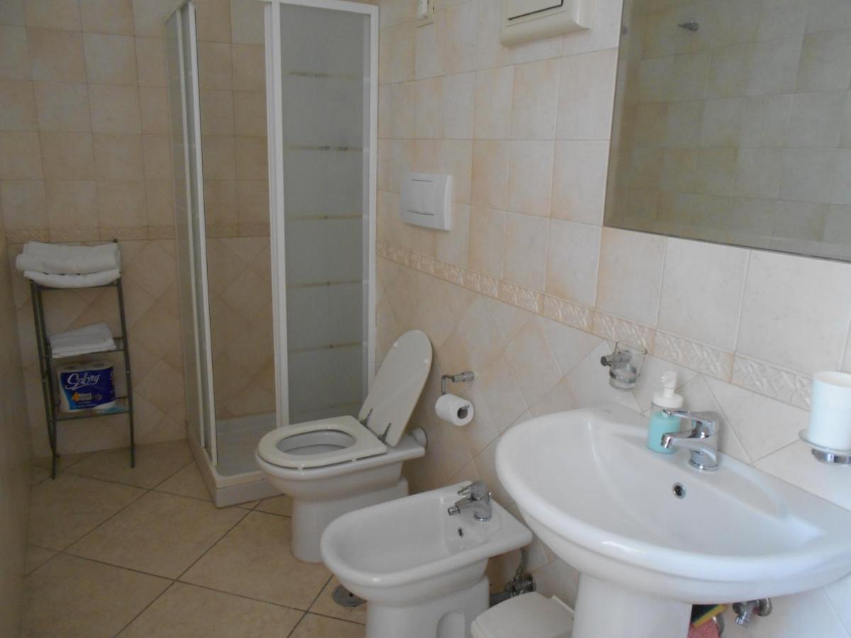 B&B Resort Signorile Bari Bagian luar foto